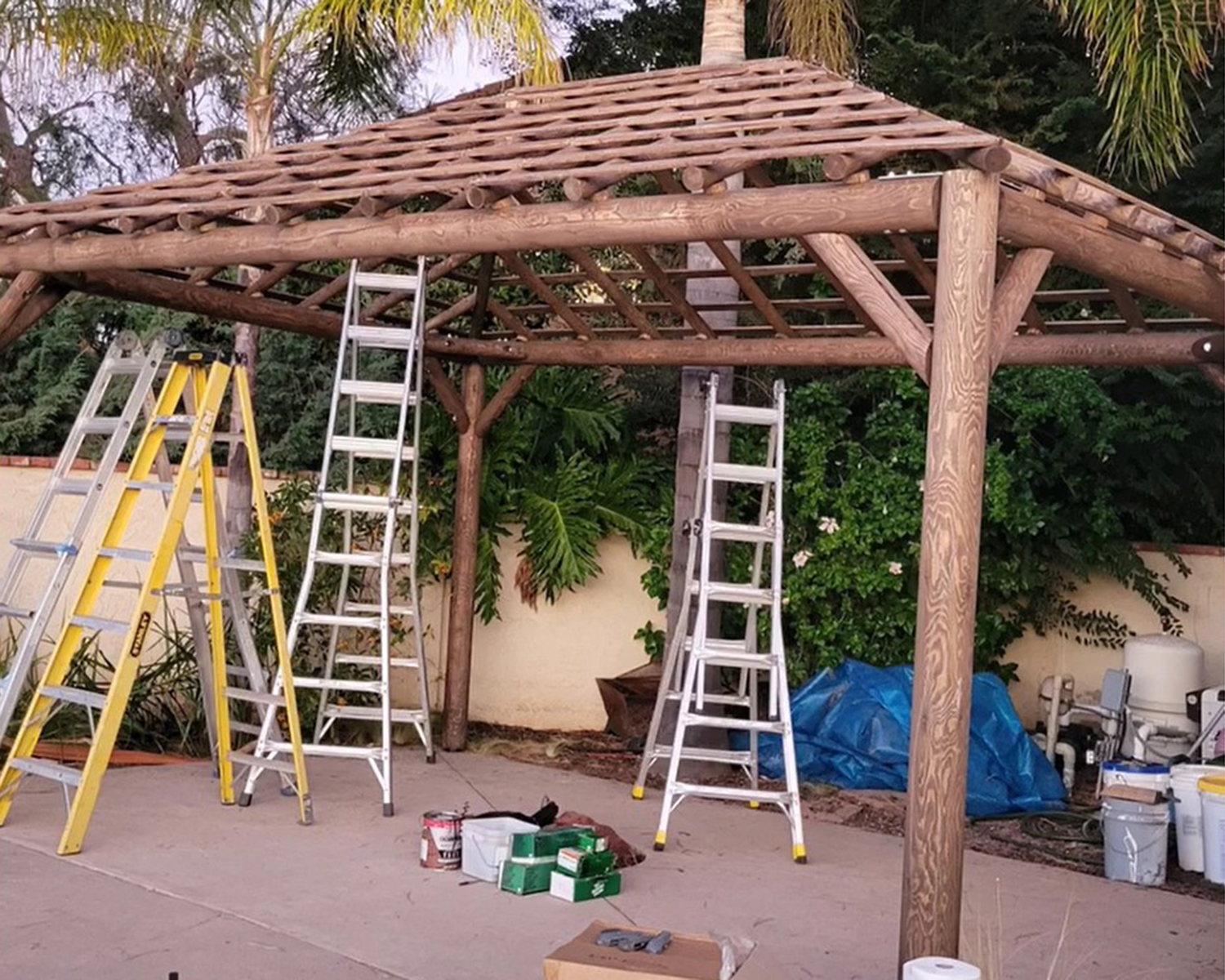 Palapa & Tiki Hut Installations